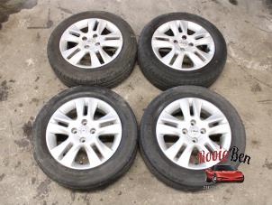 Gebruikte Sportvelgenset + banden Opel Agila (B) 1.0 12V Prijs op aanvraag aangeboden door Rooie Ben autodemontage