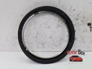 Begagnade Strålkastarlist, höger Jeep Wrangler (TJ) 4.0 4x4 Pris på förfrågan erbjuds av Rooie Ben autodemontage