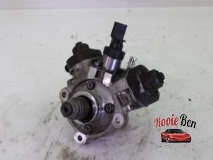 Gebruikte Dieselpomp Audi A5 Cabrio (8F7) 3.0 TDI V6 24V Quattro Prijs op aanvraag aangeboden door Rooie Ben autodemontage