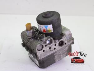 Begagnade ABS-pump Cadillac SRX 3.6 V6 24V AWD Pris € 150,00 Marginaltabell erbjuds av Rooie Ben autodemontage