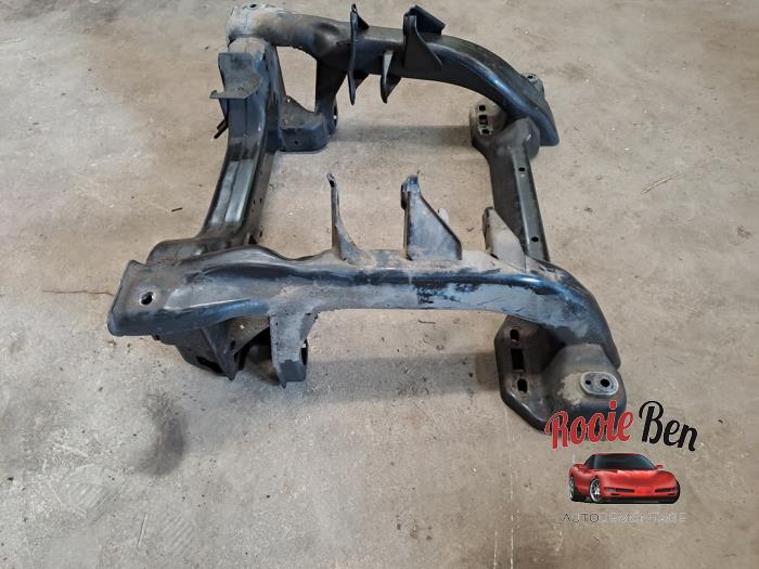 Underram från en Jeep Grand Cherokee (WH/WK) 5.7 V8 Hemi 2005