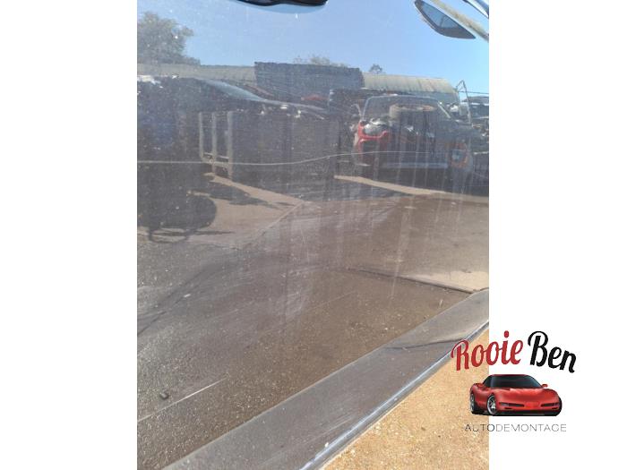 Framdörr, 4-dörrars, höger från en Skoda Fabia III Combi (NJ5) 1.0 TSI 12V 2019