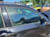 Dörrfönster, 4-dörrars, höger fram från en Skoda Fabia III Combi (NJ5) 1.0 TSI 12V 2019
