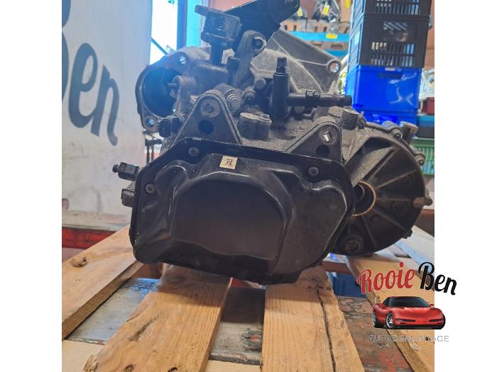 Växellåda från en Skoda Fabia III Combi (NJ5) 1.0 TSI 12V 2019