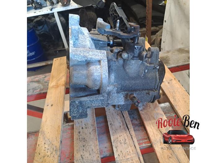 Växellåda från en Skoda Fabia III Combi (NJ5) 1.0 TSI 12V 2019