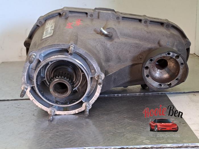 Tussenbak 4x4 van een Dodge Nitro 2.8 CRD 16V 4x2 2008