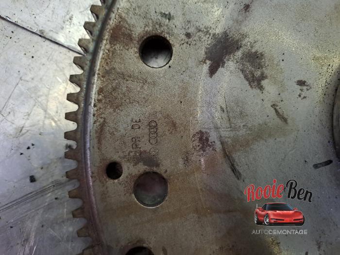 Startkuggkrans från en Audi A5 (8T3) 1.8 TFSI 16V 2011