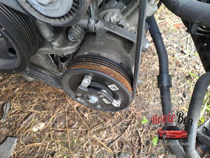 Luftkonditioneringspump från en Skoda Fabia III Combi (NJ5) 1.0 TSI 12V 2019