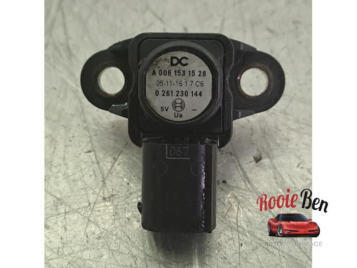 Laddtryckssensor från en Mercedes-Benz Viano (639) 3.0 CDI V6 24V 2006