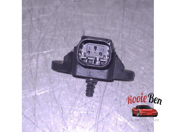 Laddtryckssensor från en Mercedes-Benz Viano (639) 3.0 CDI V6 24V 2006