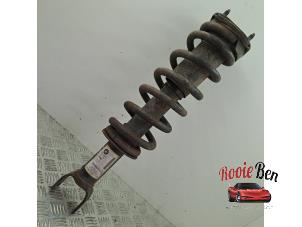 Gebruikte Mac Phersonpoot links-voor Dodge 1500 Crew Cab (DS) 5.7 Hemi V8 4x4 Prijs op aanvraag aangeboden door Rooie Ben autodemontage