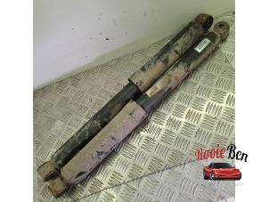 Begagnade Stötfångarset Dodge 1500 Crew Cab (DS) 5.7 Hemi V8 4x4 Pris på förfrågan erbjuds av Rooie Ben autodemontage