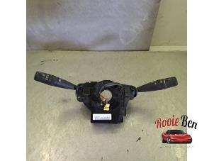 Begagnade Spak, rattstång Jeep Patriot (MK74) 2.4 16V 4x4 Eco + Pris på förfrågan erbjuds av Rooie Ben autodemontage