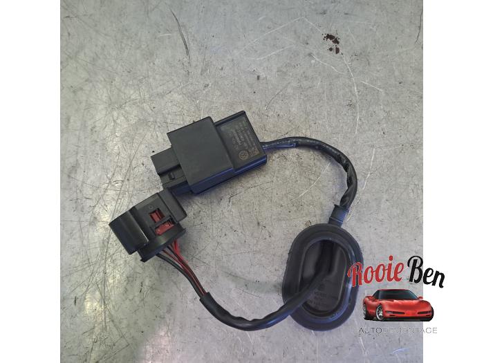 ADM-bränslemodul från en Skoda Fabia III Combi (NJ5) 1.0 TSI 12V 2019