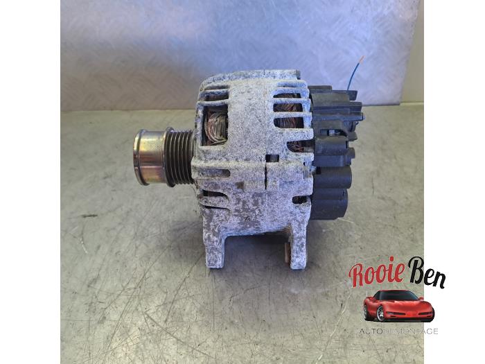 Dynamo från en Skoda Fabia III Combi (NJ5) 1.0 TSI 12V 2019