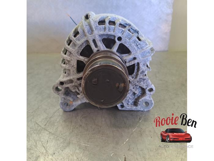 Dynamo från en Skoda Fabia III Combi (NJ5) 1.0 TSI 12V 2019