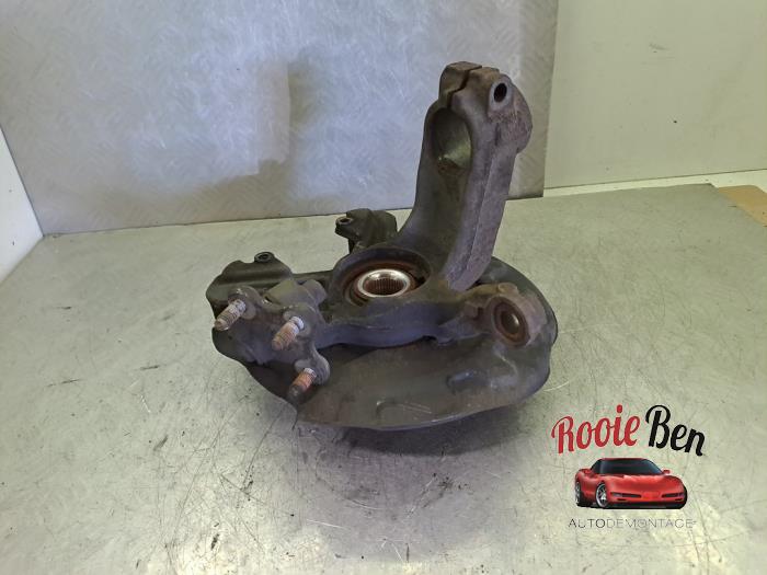 Spindel, höger fram från en Skoda Fabia III Combi (NJ5) 1.0 TSI 12V 2019