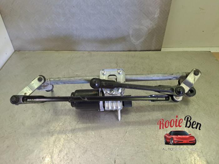 Torkarmotor + mekanism från en Skoda Fabia III Combi (NJ5) 1.0 TSI 12V 2019