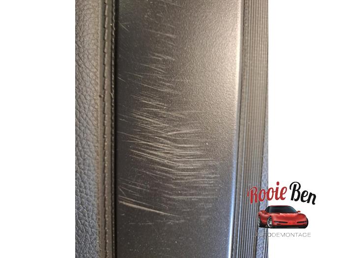 Skydd, bagageutrymme från en Skoda Fabia III Combi (NJ5) 1.0 TSI 12V 2019