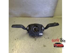 Gebruikte Combischakelaar Stuurkolom Audi Q3 (8UB/8UG) 2.0 16V TFSI Quattro Prijs € 250,00 Margeregeling aangeboden door Rooie Ben autodemontage