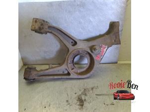 Gebruikte Draagarm onder rechts-achter Opel Insignia 2.0 Turbo 16V 4x4 Ecotec Prijs op aanvraag aangeboden door Rooie Ben autodemontage