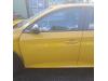 Dörr, 4-dörrars, vänster fram från en Peugeot 208 II (UB/UH/UP) e-208 50 kWh 2022