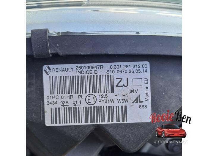 Strålkastare, höger från en Renault Captur (2R) 0.9 Energy TCE 12V 2014