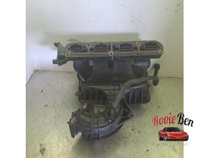 Używane Kolektor dolotowy Jeep Compass I (MK49) 2.4 16V 4x4 Cena na żądanie oferowane przez Rooie Ben autodemontage