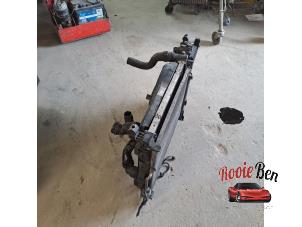 Używane Zestaw chlodnicy Opel Meriva 1.4 Turbo 16V ecoFLEX Cena na żądanie oferowane przez Rooie Ben autodemontage