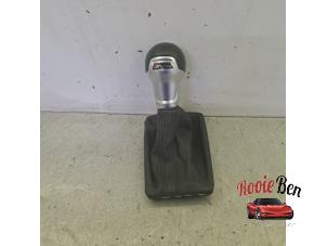 Gebruikte Versnellingspook Audi Q2 (GAB/GAG) 1.5 35 TFSI 16V Prijs op aanvraag aangeboden door Rooie Ben autodemontage