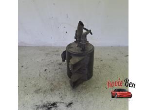 Gebruikte Koolstoffilter Volvo V70 (BW) 1.6 T4 16V Prijs op aanvraag aangeboden door Rooie Ben autodemontage