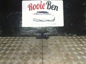 Begagnade Luftflödesmätare Audi A3 (8L1) 1.9 TDI 100 Pris € 10,00 Marginaltabell erbjuds av Rooie Ben autodemontage