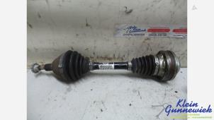 Gebruikte Aandrijfas links-voor Volkswagen Polo Prijs € 61,00 Margeregeling aangeboden door Klein Gunnewiek Autodemontage & Motorentechniek