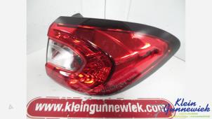 Begagnade Baklykta, höger Renault Captur Pris € 40,00 Marginaltabell erbjuds av Klein Gunnewiek Autodemontage & Motorentechniek