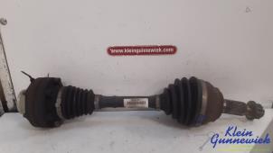 Gebruikte Aandrijfas links-voor Porsche Cayenne Prijs € 48,00 Margeregeling aangeboden door Klein Gunnewiek Autodemontage & Motorentechniek