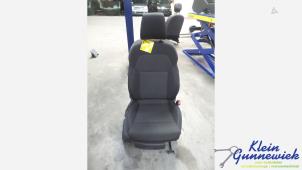 Gebruikte Stoel rechts Skoda Superb Prijs € 150,00 Margeregeling aangeboden door Klein Gunnewiek Autodemontage & Motorentechniek