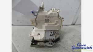 Gebruikte Deurslot Mechaniek 4Deurs links-achter Audi Q7 Prijs € 65,00 Margeregeling aangeboden door Klein Gunnewiek Autodemontage & Motorentechniek