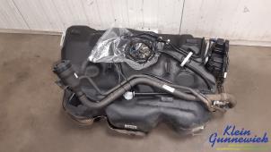 Gebruikte Tank Opel Insignia Prijs € 170,00 Margeregeling aangeboden door Klein Gunnewiek Autodemontage & Motorentechniek