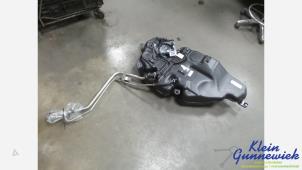 Używane Zbiornik Ford Focus Cena € 125,00 Procedura marży oferowane przez Klein Gunnewiek Autodemontage & Motorentechniek