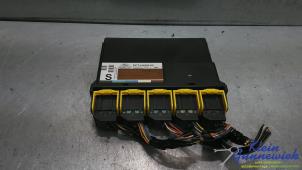 Używane Sterownik Rózne Ford Mondeo Cena € 25,00 Procedura marży oferowane przez Klein Gunnewiek Autodemontage & Motorentechniek