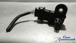 Begagnade Sensor (övriga) Renault Captur Pris € 50,00 Marginaltabell erbjuds av Klein Gunnewiek Autodemontage & Motorentechniek