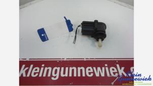 Begagnade Strålkastarmotor Ford Focus Pris € 25,00 Marginaltabell erbjuds av Klein Gunnewiek Autodemontage & Motorentechniek