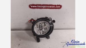 Begagnade Dimljus, höger fram BMW 2-Serie Pris € 35,00 Marginaltabell erbjuds av Klein Gunnewiek Autodemontage & Motorentechniek