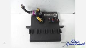 Begagnade Dator , karosskontroll (BCM) Audi A8 Pris € 90,00 Marginaltabell erbjuds av Klein Gunnewiek Autodemontage & Motorentechniek