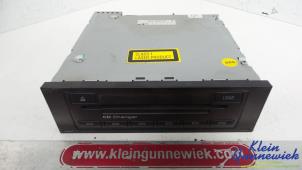 Gebruikte CD Wisselaar Audi A4 Prijs € 45,00 Margeregeling aangeboden door Klein Gunnewiek Autodemontage & Motorentechniek