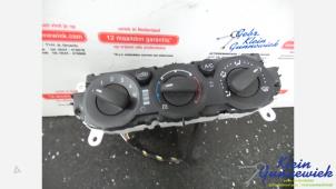 Begagnade Värmekontrollpanel Ford Focus Pris € 70,00 Marginaltabell erbjuds av Klein Gunnewiek Autodemontage & Motorentechniek