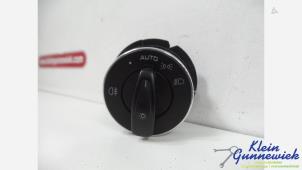 Begagnade Ljusbrytare Porsche Panamera Pris € 35,00 Marginaltabell erbjuds av Klein Gunnewiek Autodemontage & Motorentechniek