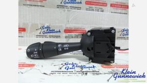 Begagnade Indikatorbrytare Renault Captur Pris € 35,00 Marginaltabell erbjuds av Klein Gunnewiek Autodemontage & Motorentechniek