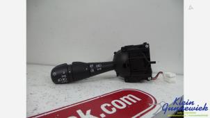 Begagnade Indikatorbrytare Renault Captur Pris € 35,00 Marginaltabell erbjuds av Klein Gunnewiek Autodemontage & Motorentechniek