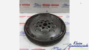 Begagnade Svänghjul Volkswagen Passat Pris € 60,00 Marginaltabell erbjuds av Klein Gunnewiek Autodemontage & Motorentechniek